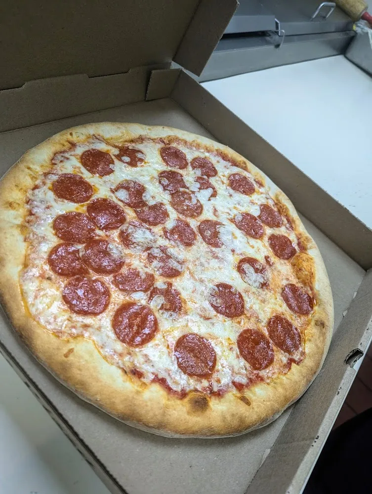 Pepperoni Pizza Large 16